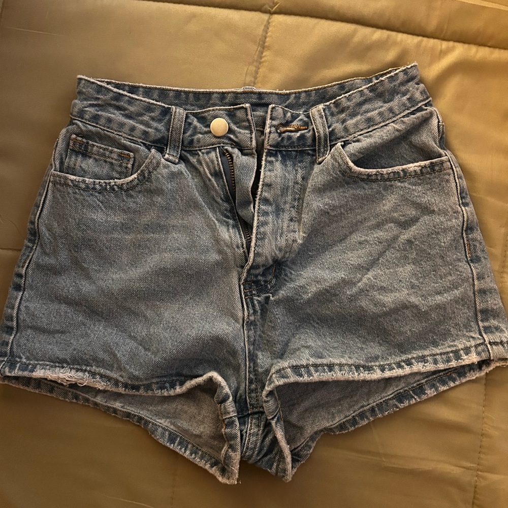 Light wash denim shorts